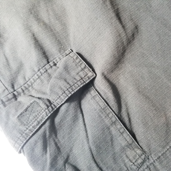 OPEN TRAILS MEN'S BLACK CARGO SHORTS SIZE 38 (READ FULL DESCRIPTION) - Picture 11 of 12
